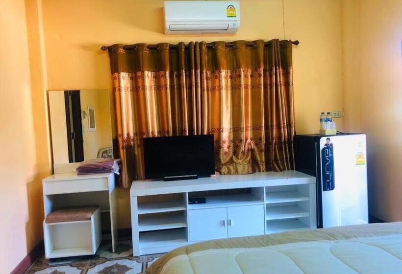 مُتل โรงแรม Mt Homestay