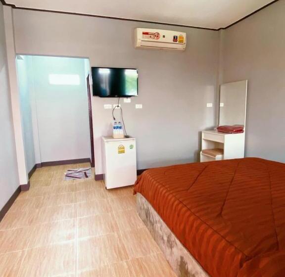 مُتل โรงแรม Mt Homestay