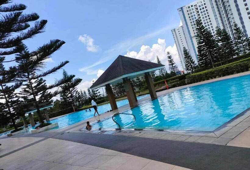 Unit 1005 Tower B Cool Suites At Wind Residences