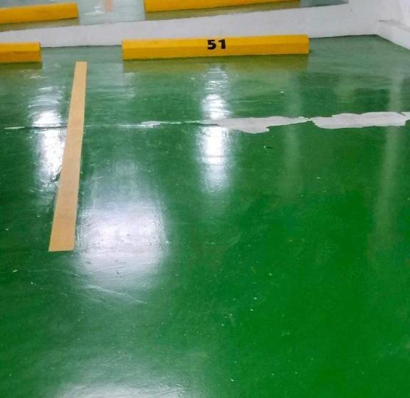 Unit 1005 Tower B Cool Suites At Wind Residences