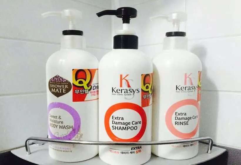 Gimje Q Drive Self Check In Motel