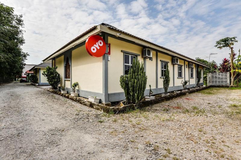 Hotel Ar Raudhah Inn By Oyo Rooms