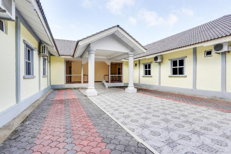 Hotel Ar Raudhah Inn By Oyo Rooms