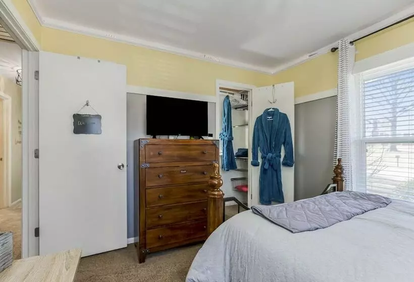 Hotelli Becky & Marvels 420 Stay   Private Room