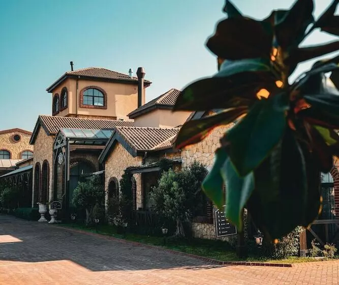 هتل Bengodi Boutique