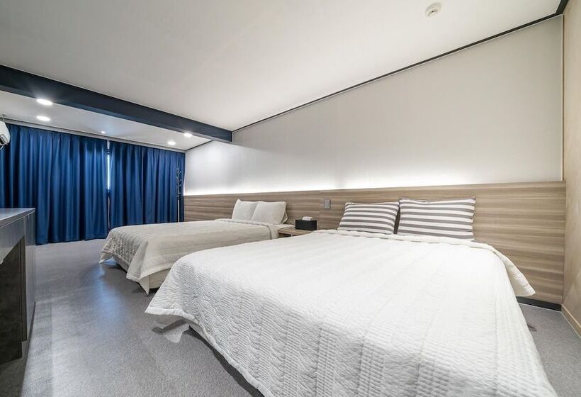 Hotel Gangneung Gyeongpodae Aj