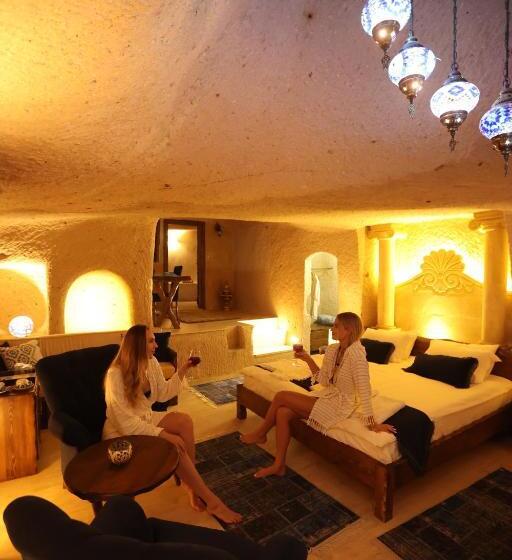 هتل Mak S Cave House