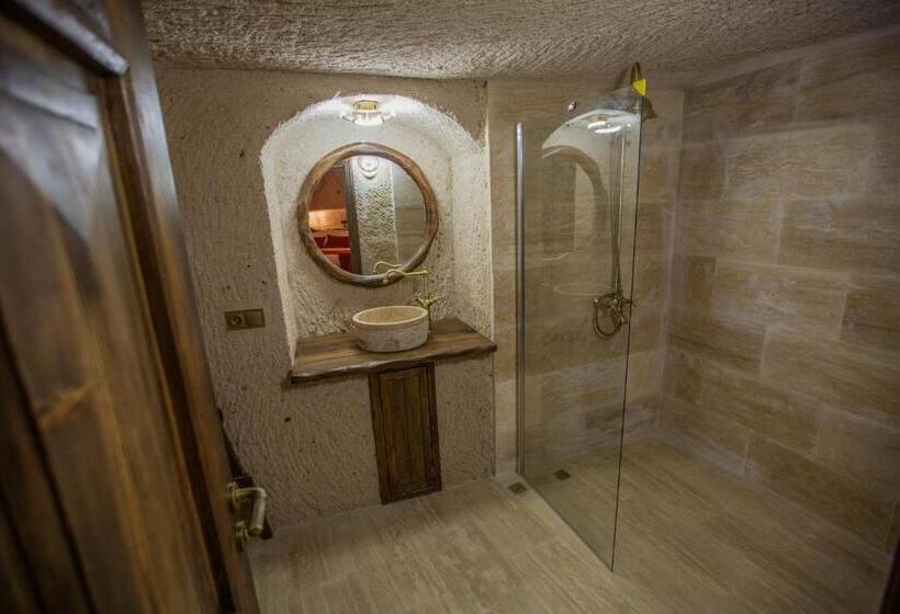 هتل Mak S Cave House