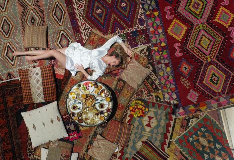 هتل Mak S Cave House