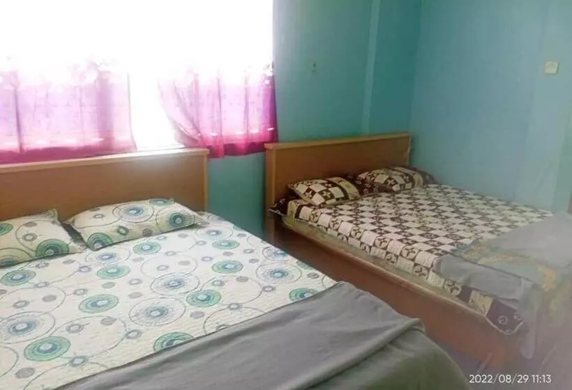 هتل Tepoh By Oyo Rooms