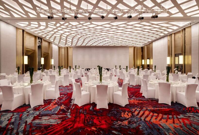 Отель The Langbo Chengdu In The Unbound Collection By Hyatt