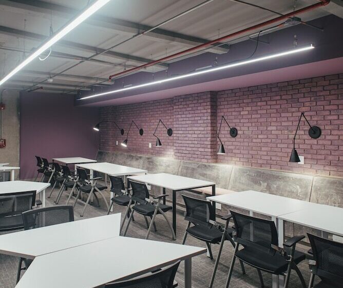 هتل Uma Suites Chia