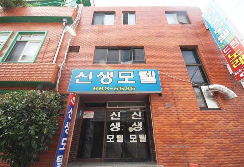 هتل Yeosu Sinseng