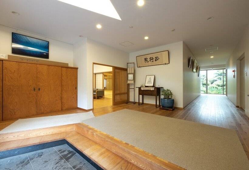 Temple Hotel Takeibo