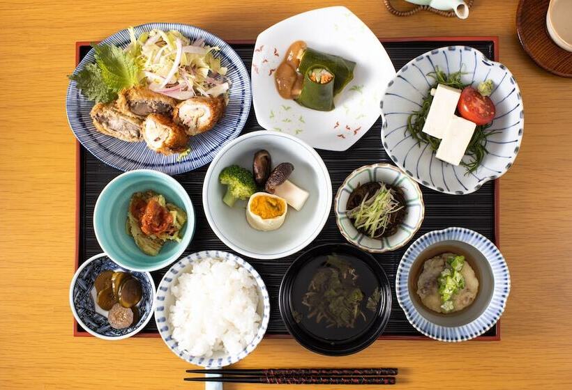 Temple Hotel Takeibo