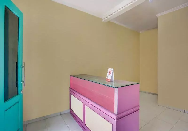 ホテル Anjum Residence By Oyo Rooms
