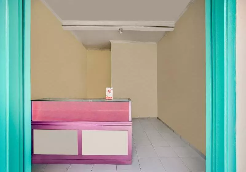 ホテル Anjum Residence By Oyo Rooms