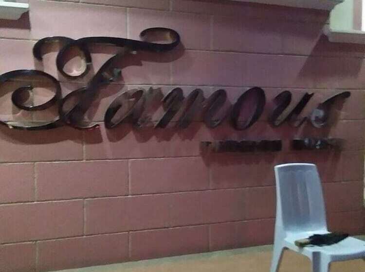 Отель Famous Pension House Ii