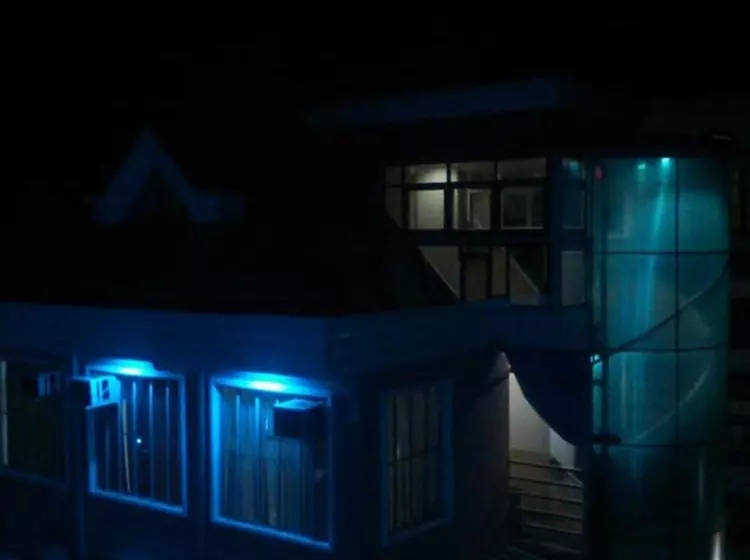 ホテル Famous Pension House Ii