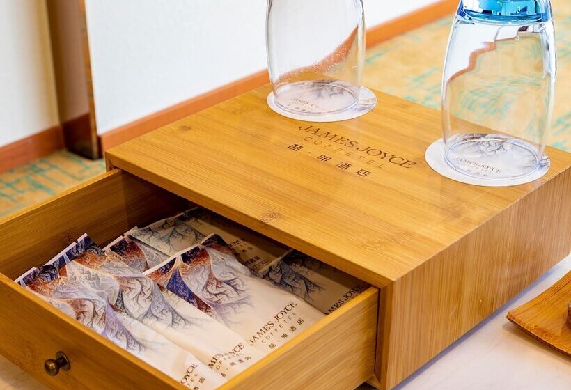 בית מלון כפרי James Joyce Coffetel Foshan Zhangcha