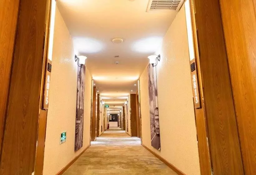 Hotelli James Joyce Coffetel Foshan Zhangcha