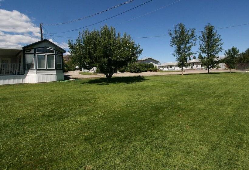 בית מלון כפרי The Orchard At Oliver