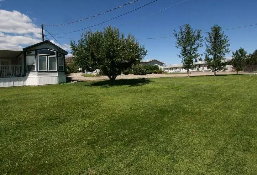 ホテル The Orchard At Oliver