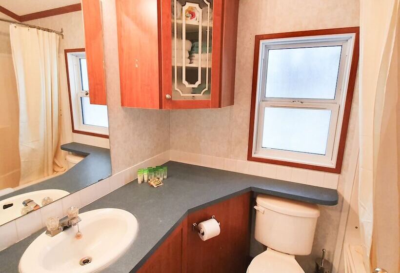 בית מלון כפרי The Orchard At Oliver