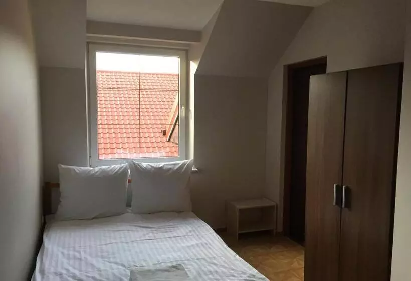 ユースホステル Zajazd Bachus