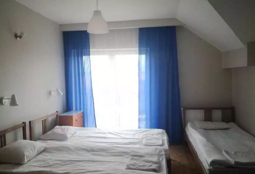 ユースホステル Zajazd Bachus