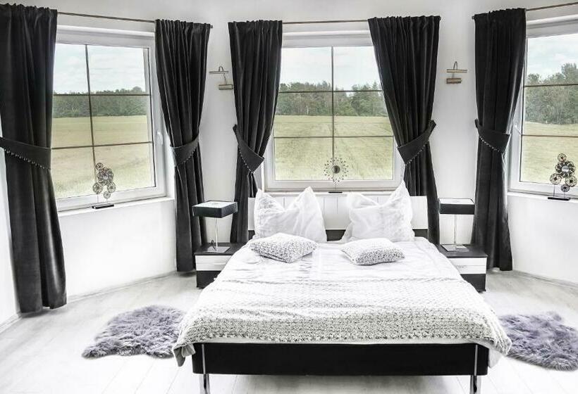 住宿加早餐 Pałacyk Leśny