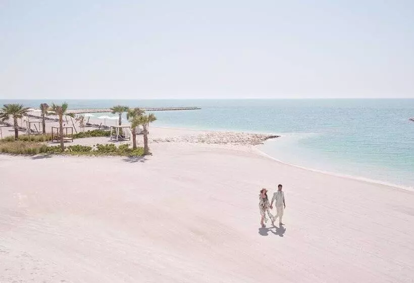 هتل Jumeirah Gulf Of Bahrain