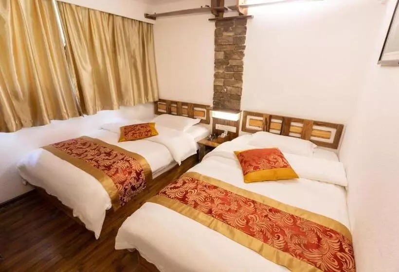 Hotelli Destination Youth Hostel