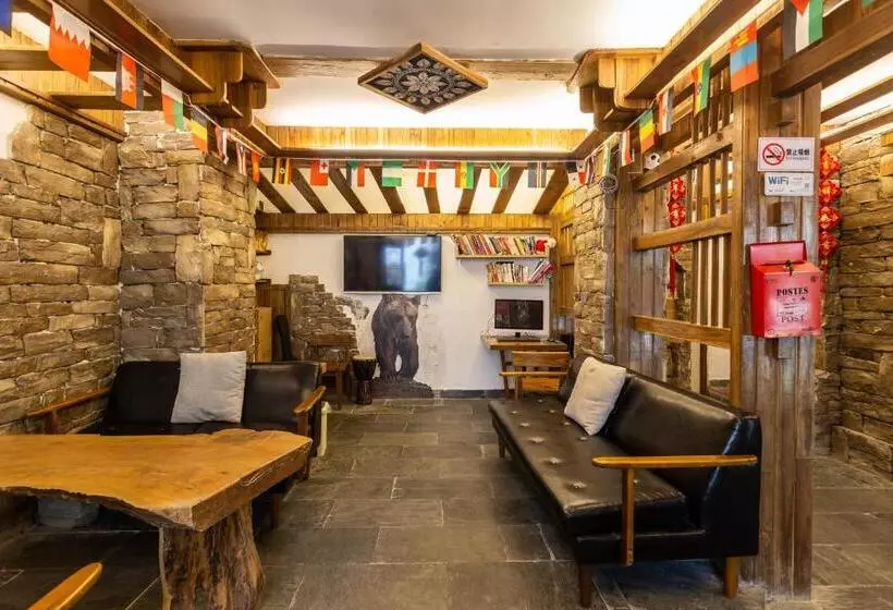 Hotelli Destination Youth Hostel