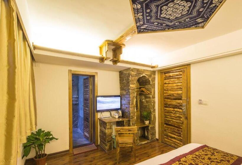 فندق Destination Youth Hostel
