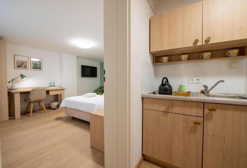 Курорт Szumi Las Events & Apartments