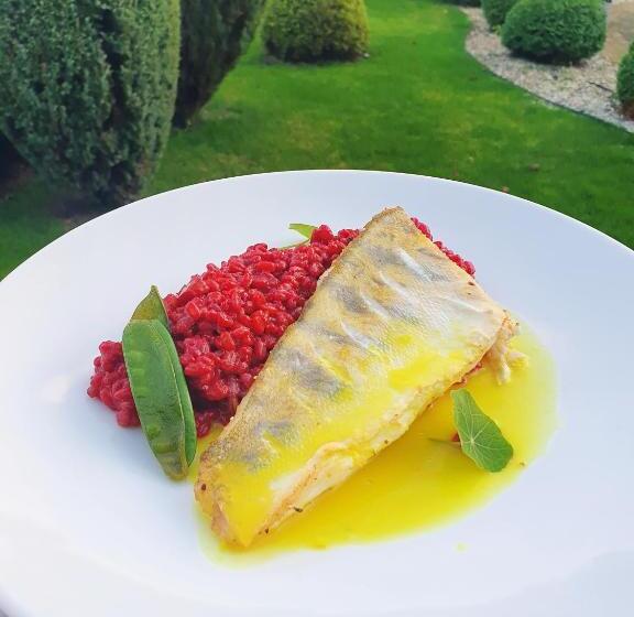 Курорт Szumi Las Events & Apartments