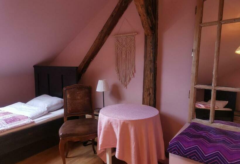 住宿加早餐 Klimatyczny Dom, Noclegi W Lesie Miejskim