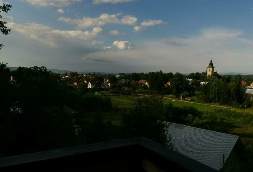 住宿加早餐 Klimatyczny Dom, Noclegi W Lesie Miejskim