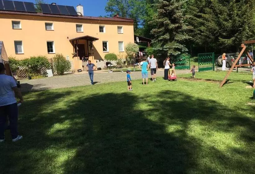 ホテル Czarkowice Młyn