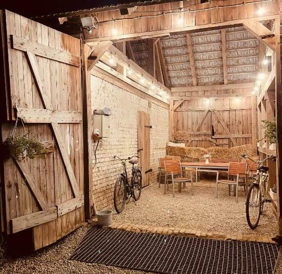 בית מלון כפרי Folwark Minikowo   Agroturystyka W Borach Tucholskich   5 Pokoi   1 Do 25os