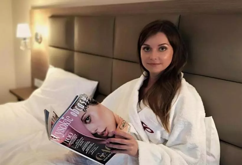 Hotelli Ośrodek Uzdrowiskowy świerkowy Zdrój Medical Spa