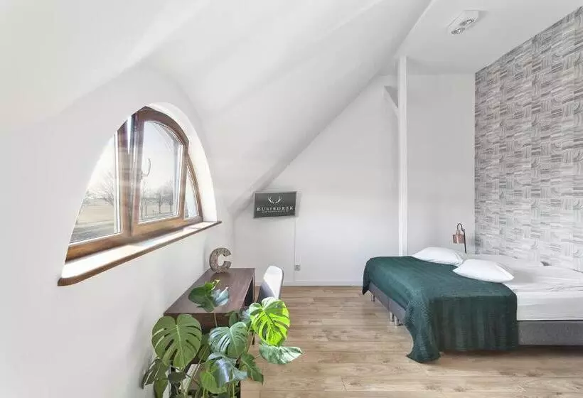 Hotelli Rusiborek Dom