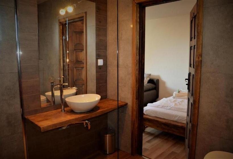 فندق Willa Maciejka