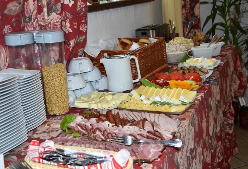 فندق Willa Maciejka