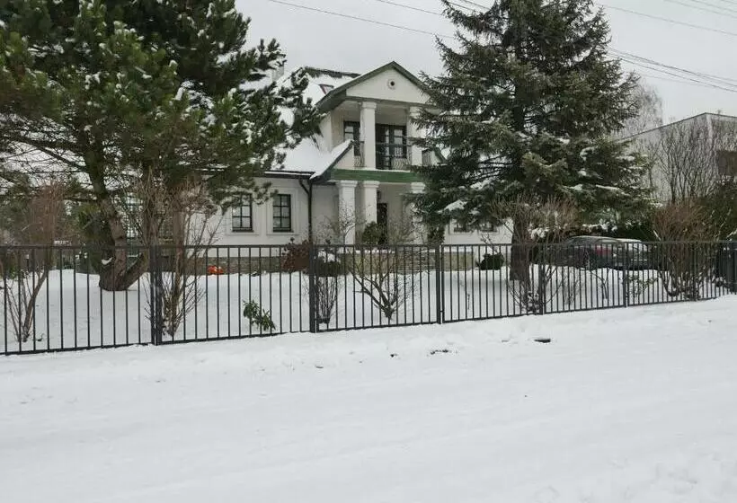 ペンション Jadą Goście