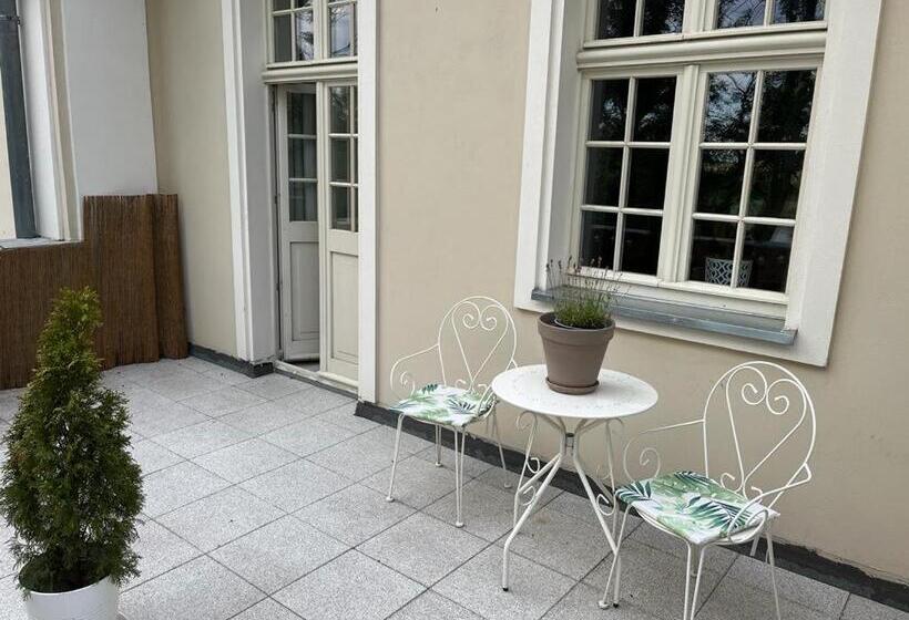 Resort Rezydencja Marii Rybieniec