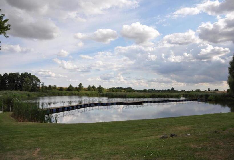 Resort Rezydencja Marii Rybieniec