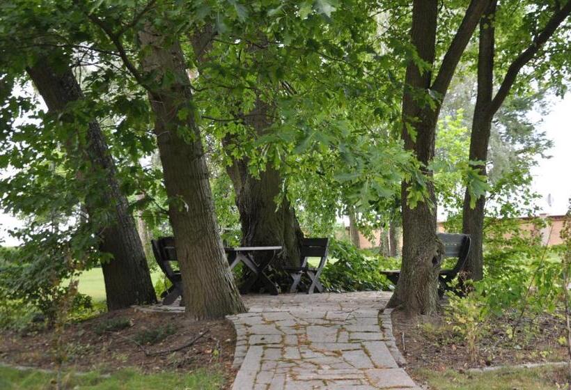 Resort Rezydencja Marii Rybieniec