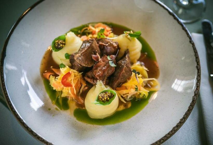 żabi Dwór Hotel Restauracja Spa